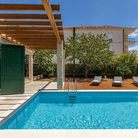 Villa Trogir Villa *
