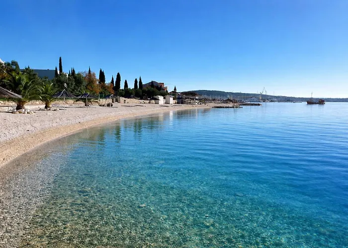 Вілла Villa Trogir Трогір