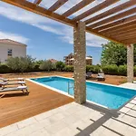 Villa Trogir Willa *