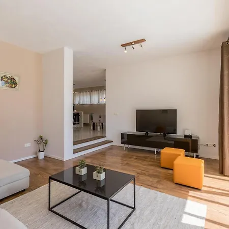 Villa Trogir