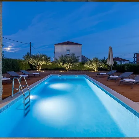 别墅 Villa Trogir 特罗吉尔